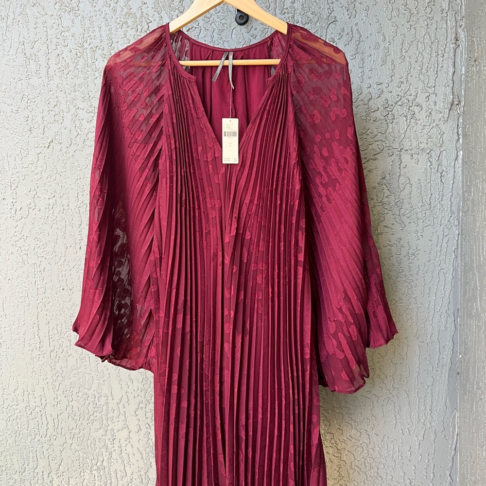 Anthropologie Toulon Pleated Burgundy Mini Swing Dress Size S